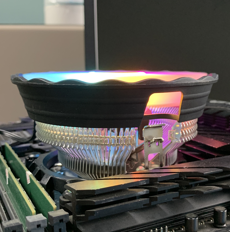 RGB CPU空冷クーラー 90mm PCプロセッサー冷却フ - Esports Gaming Fan のレビューと価格